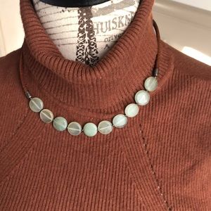 Leather rope green disk necklace